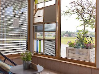 Ausstellung und Über Uns