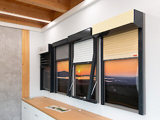 Ausstellung und Über Uns